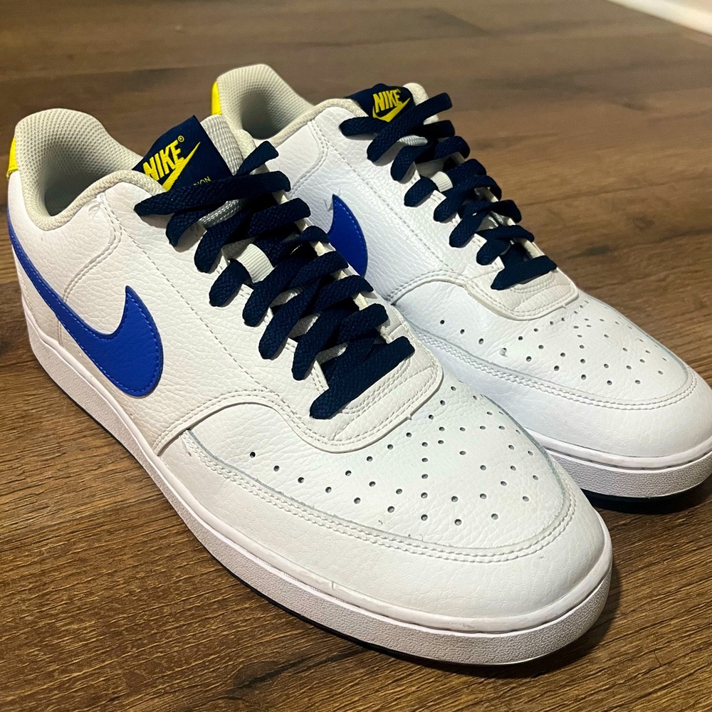 Nike court vision low sneakers